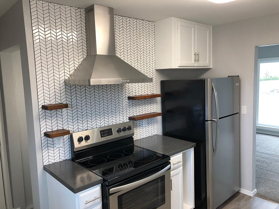 1st image of 508 McMurray St