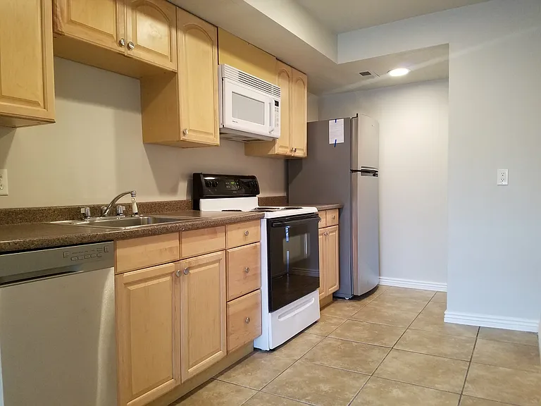 7942 S. Chadbourne Dr. — Photo 7