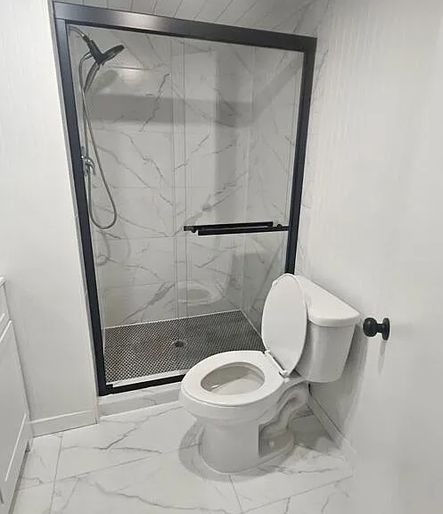1630 Embassy Dr #105 — Photo 8