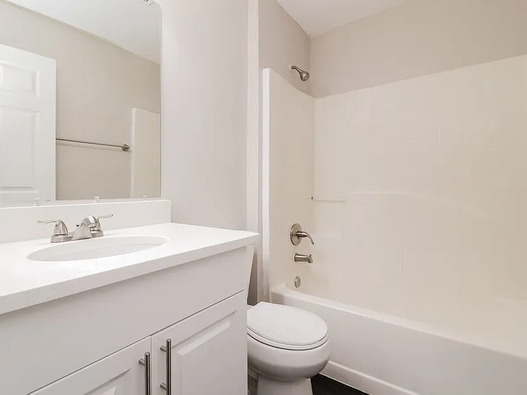 266 Regal Downs Cir — Photo 15