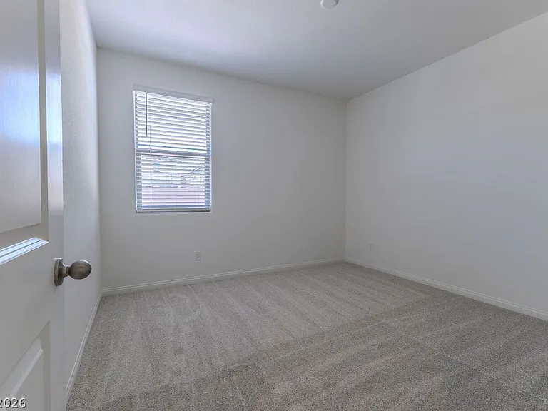 80 Hornbeck Ln — Photo 10