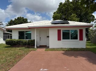 6807 NW 75th St, Tamarac, FL 33321