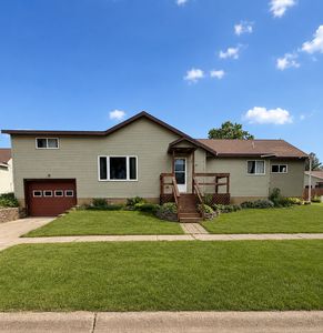 500 Superior St, Milroy, MN, 56263