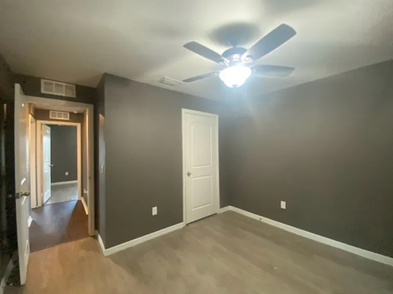 26463 Mott Ave — Photo 18