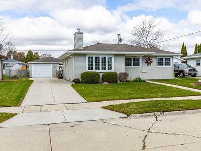 3422 South 10th STREET, Sheboygan, WI, 53081