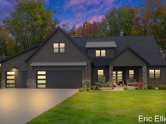 2nd image of 6270 Eaglewood Dr
