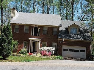 2006 Sourwood Rd, Norcross, GA 30071