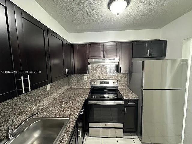 1015 NW 45th Ave #108 — Photo 5