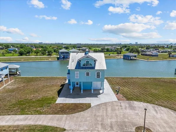 2000 Laguna Harbor Cove Blvd, Port Bolivar, TX 77650
