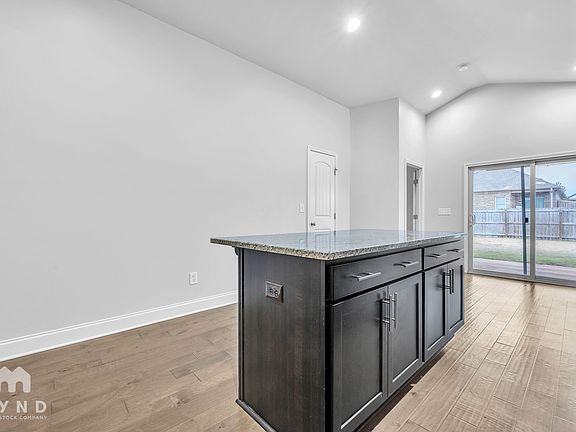 5th image of 8304 Stillwater Cir NW