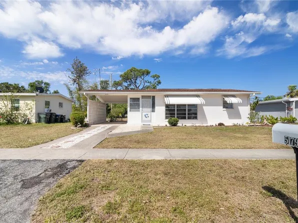 5179 Grobe St, North Port, FL 34287