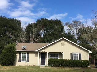 21156 Meadowbrook Dr, Fairhope, AL 36532