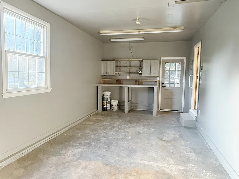 9398 Paulskirk Dr — Photo 31