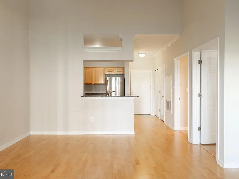 4551 Strutfield Ln #4422 — Photo 7