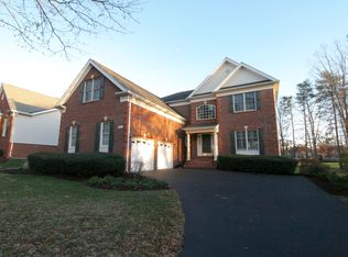 20038 Palmer Classic Pkwy, Ashburn, VA 20147