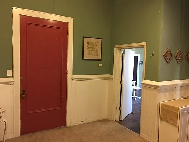 242 Broadway St — Photo 6