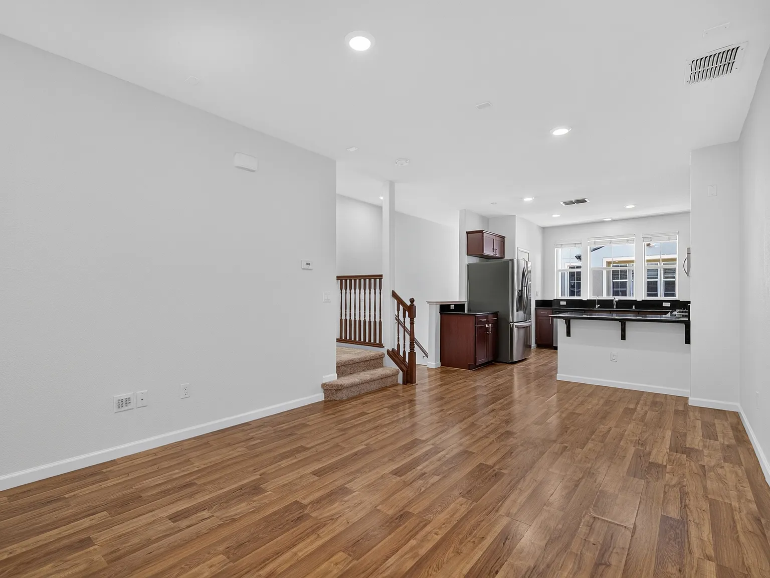 630 Barcelona Loop - Unit... — Photo 4