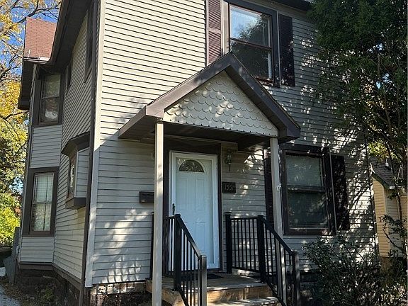 2nd image of 1551 E 212th St