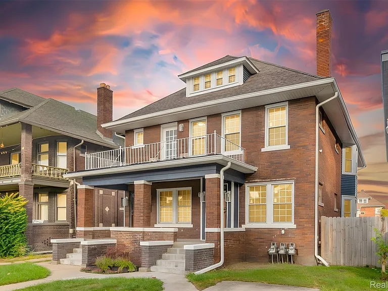 1502 Virginia Park St #B — Photo 18