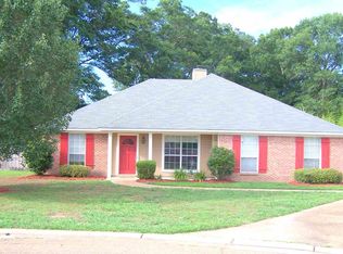 540 Glenwood Cv, Jackson, MS 39272