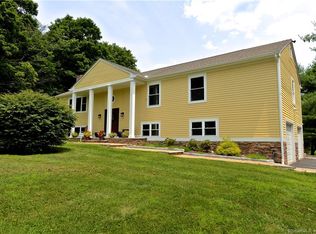 898 Sport Hill Rd, Easton, CT 06612