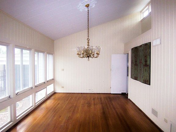 3rd image of 206 Bayou Ln