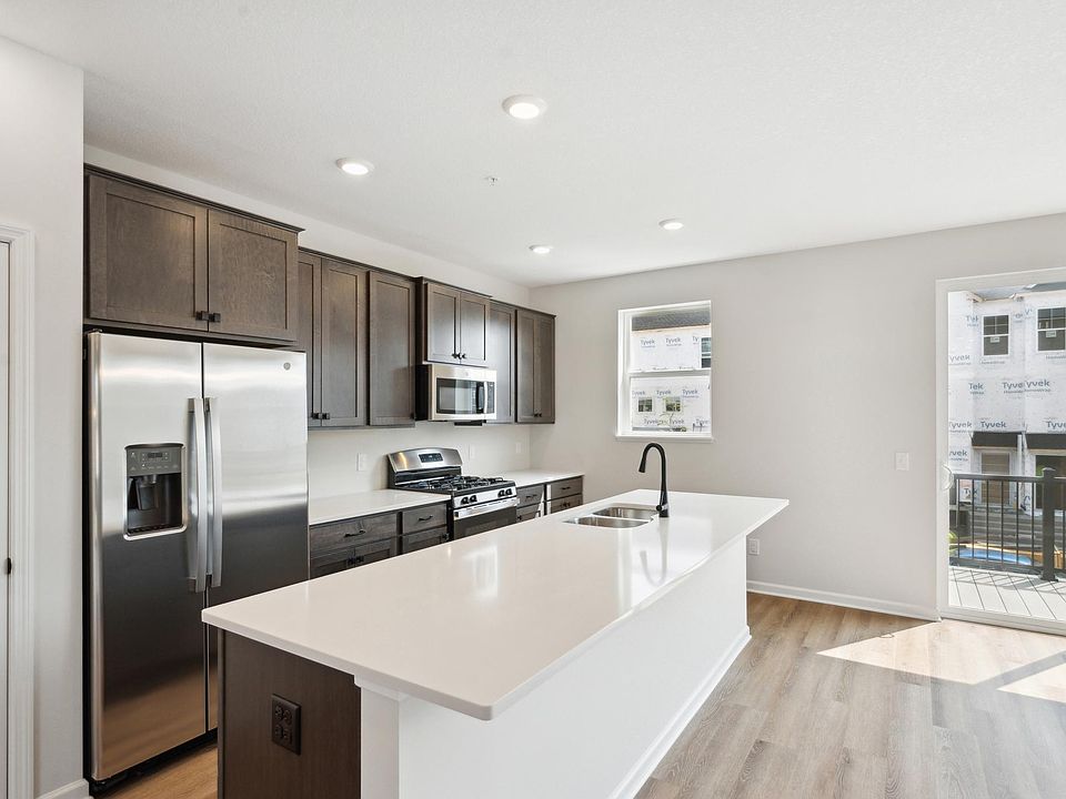1st image of 8681 London Cir NE #C