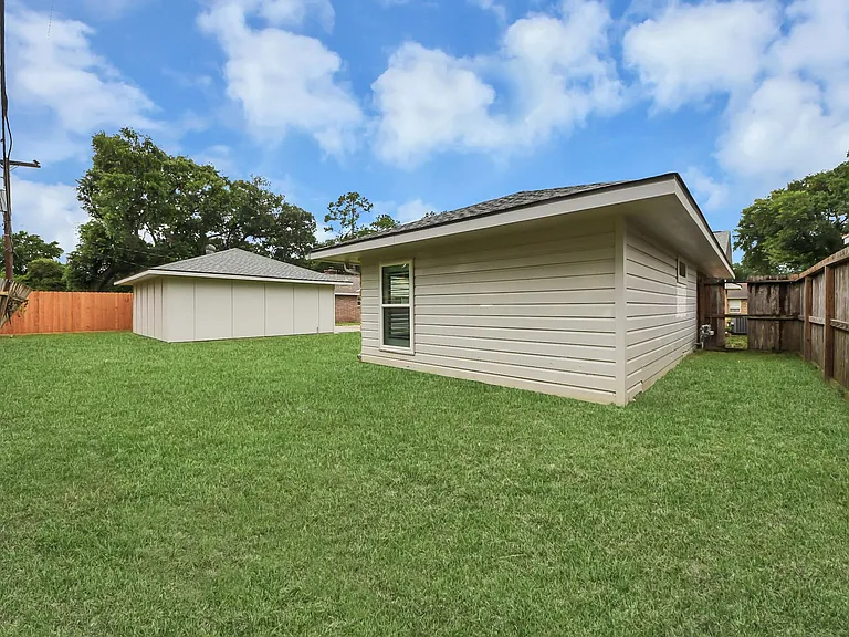 8007 Rowan Ln — Photo 37