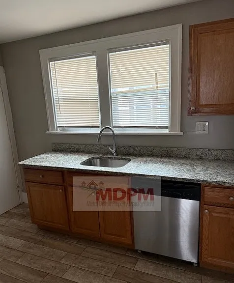 14951 Strathmoor St — Photo 7