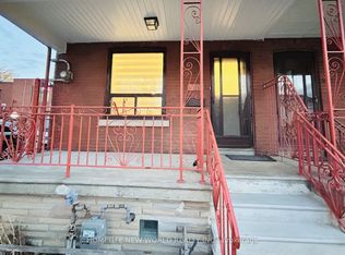 509 Dupont St, Toronto, ON M6G 1Y6