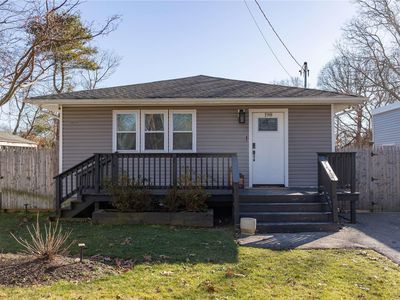198 Mastic Boulevard, Mastic, NY, 11950