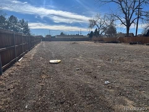 3rd image of 10590 E Tennessee Avenue