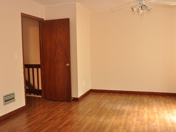 5th image of 1208 Cross Creek Way APT 5