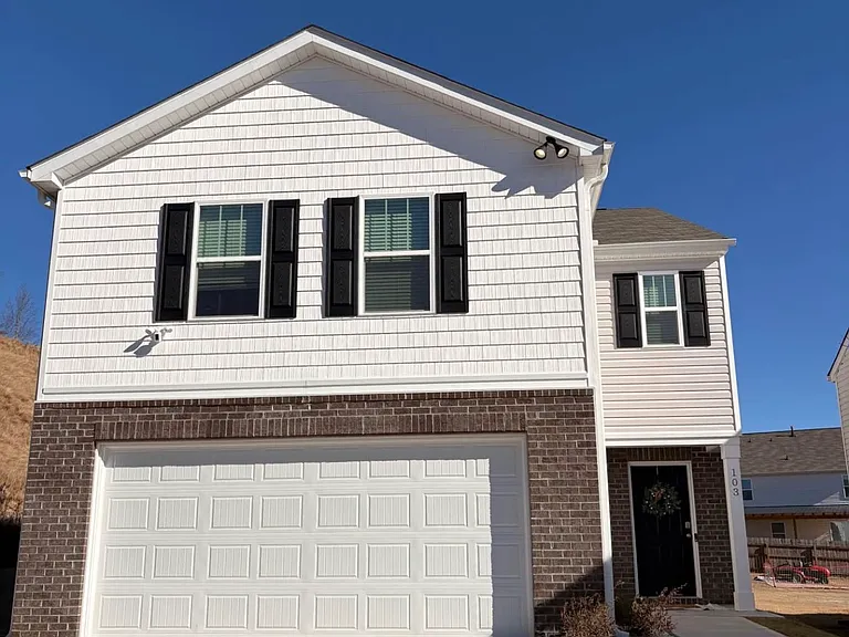 103 Mable Leaf Ln — Photo 1