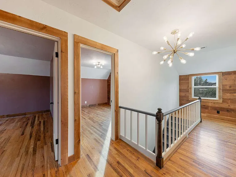 315 SE Davis St — Photo 28