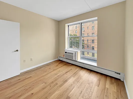 Rented by Douglas Elliman | media 15