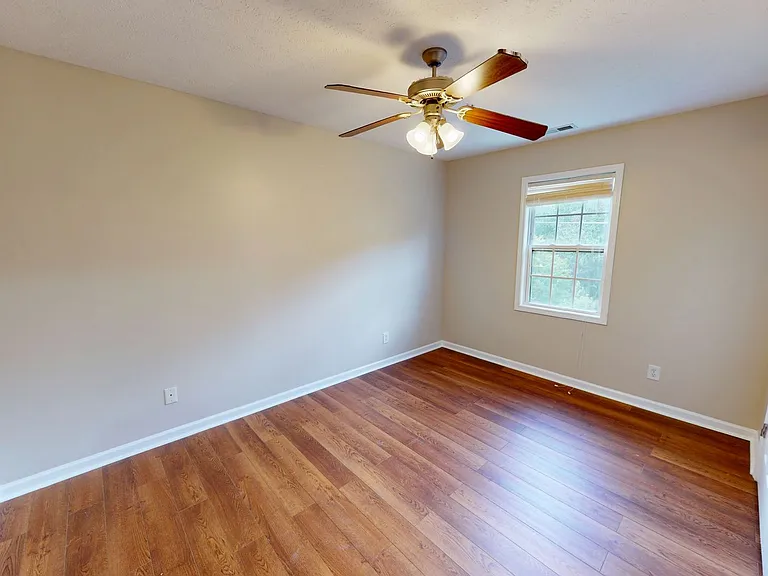 4920 Headwind Dr — Photo 15