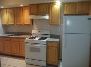 243 New York Ave APT 2L, Jersey City, NJ 07307