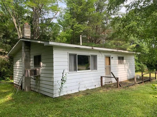 421 Highway 182 #N, Park Falls, WI 54552