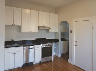 116 Willow St #C, Cambridge, MA 02141