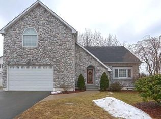 12 Farley St, Methuen, MA 01844