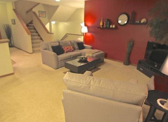 3rd image of 8334 Emery Parkway