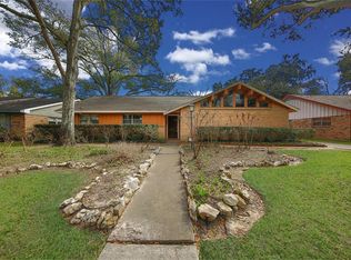 10515 Timberwood Dr, Houston, TX 77043