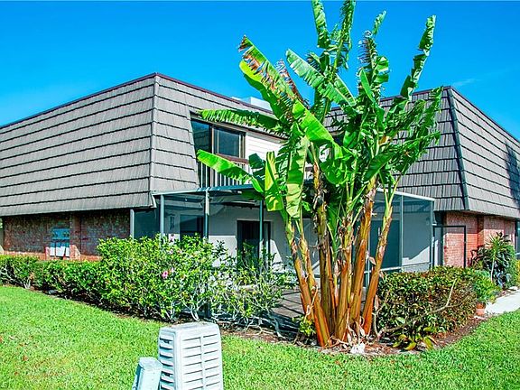 4th image of 148 Lake Point Ln
