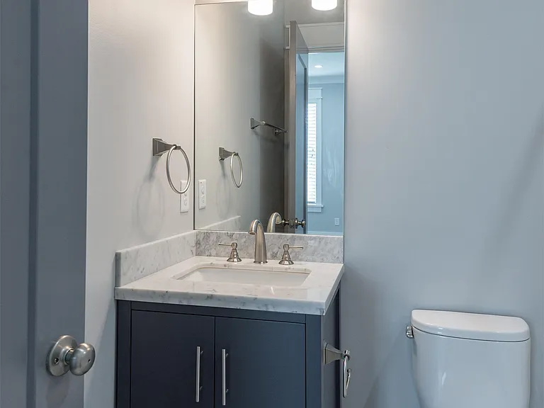 8 Sanctuary Ct — Photo 18