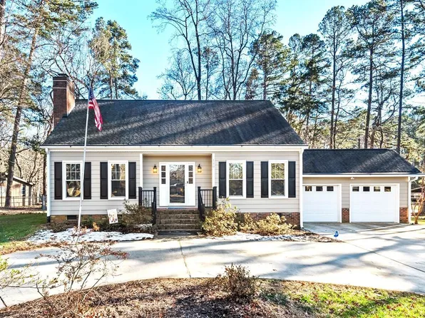 130 Twin Oaks Dr, Durham, NC 27712