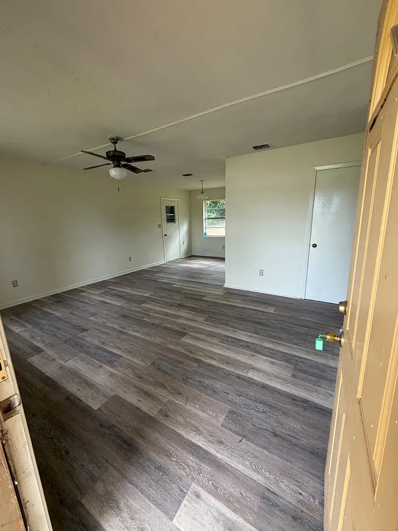 102 Francis St — Photo 2