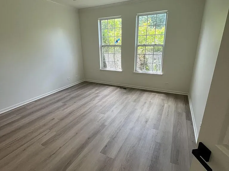 188 Brompton Ln #B — Photo 15