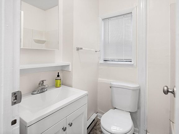 2nd image of 106 Harry St APT 1