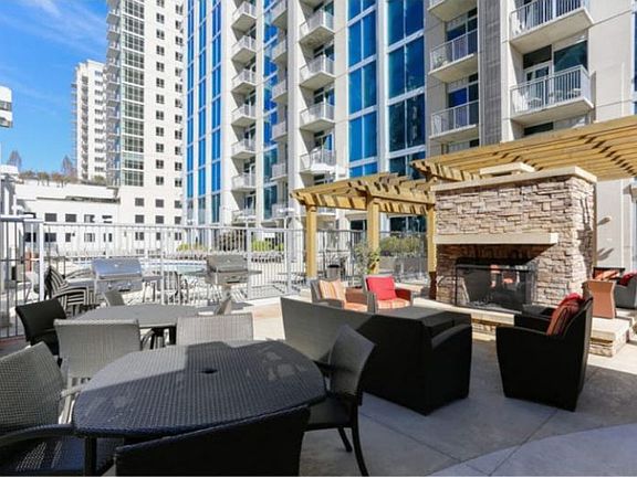 4th image of 415 S Mint St Floor 4-ID1344180P